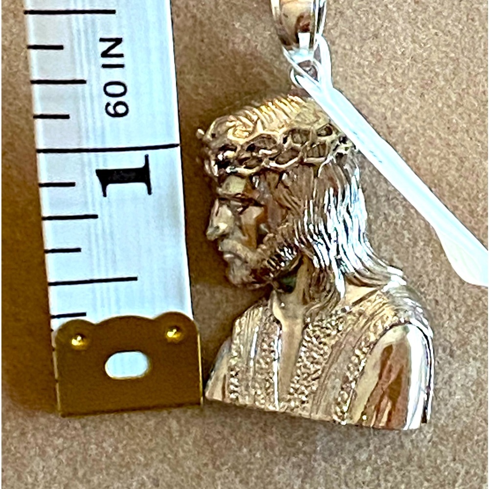 JESUS THE SAVIOR NECKLACE WITH 18” CHAIN 925 STERLING SILVER (UNISEX)
